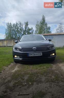Универсал Volkswagen Passat 2016 в Батурине