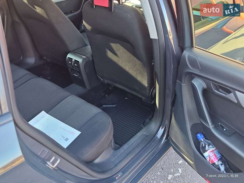 Универсал Volkswagen Passat 2012 в Харькове