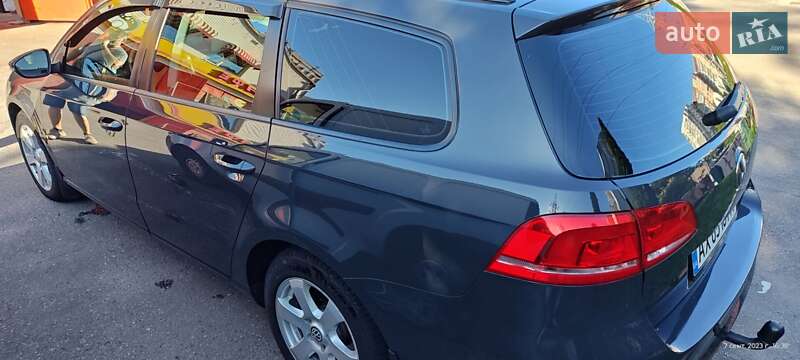 Универсал Volkswagen Passat 2012 в Харькове