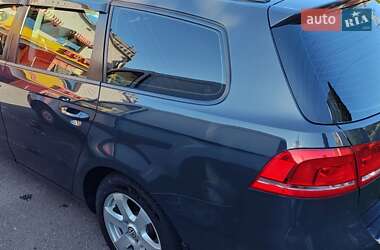 Універсал Volkswagen Passat 2012 в 