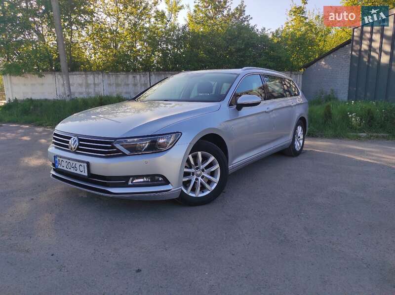 Универсал Volkswagen Passat 2015 в 