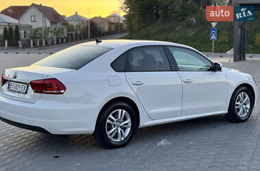 Седан Volkswagen Passat 2014 в 