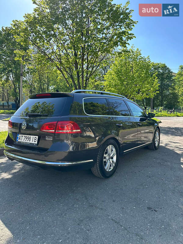 Универсал Volkswagen Passat 2011 в Калуше