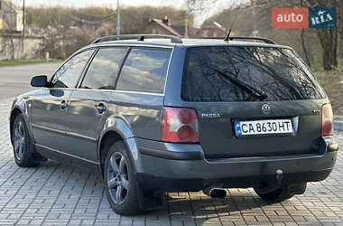 Універсал Volkswagen Passat 2002 в 