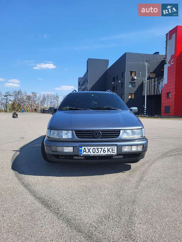 Volkswagen Passat 1996