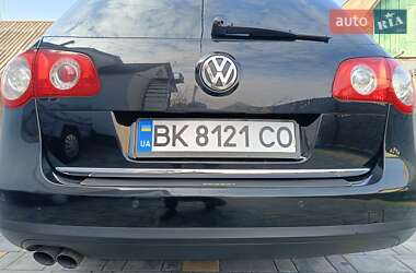 Универсал Volkswagen Passat 2010 в 