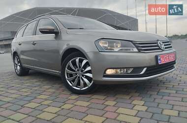 Універсал Volkswagen Passat 2012 в 