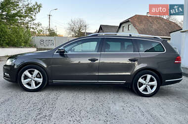 Універсал Volkswagen Passat 2012 в 