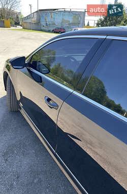 Седан Volkswagen Passat 2016 в 