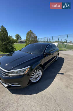 Седан Volkswagen Passat 2016 в 