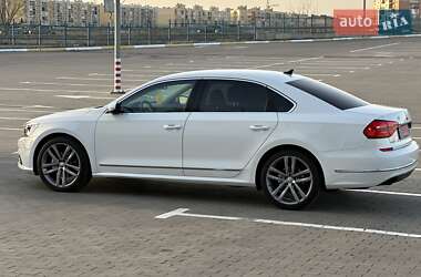 Седан Volkswagen Passat 2017 в 