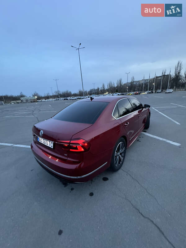Седан Volkswagen Passat 2016 в Днепре фото 6 Седан Volkswagen Passat 2016 в Днепре