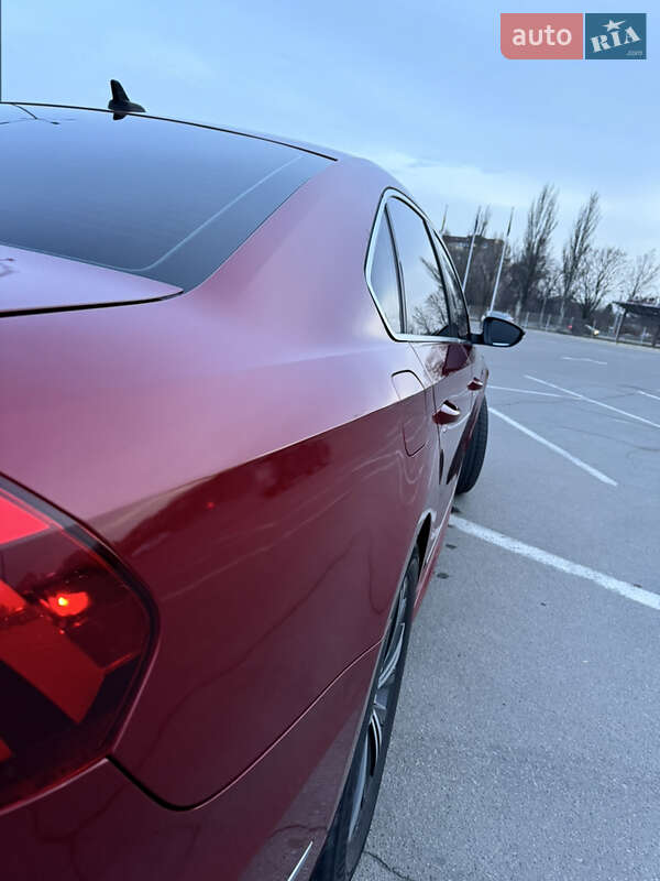 Седан Volkswagen Passat 2016 в Днепре фото 13 Седан Volkswagen Passat 2016 в Днепре