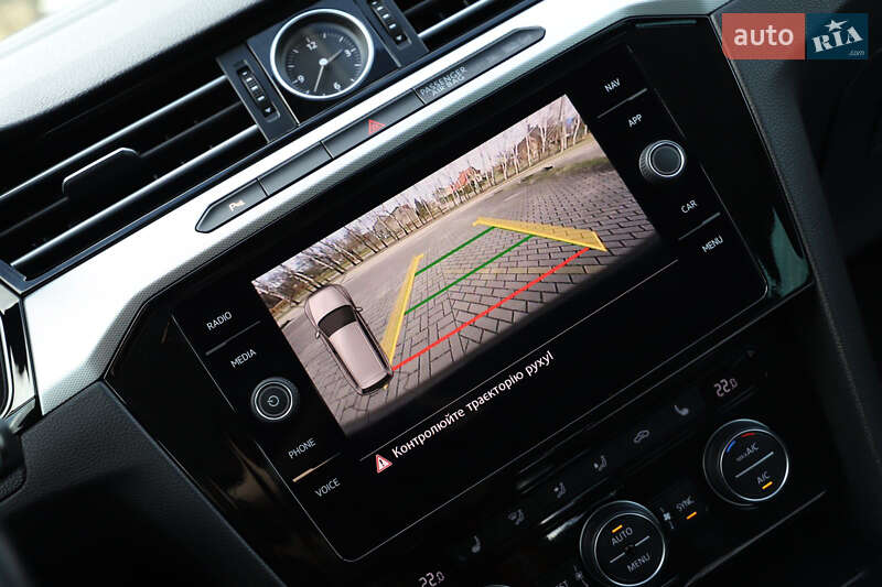 Универсал Volkswagen Passat 2017 в Днепре фото 5 Универсал Volkswagen Passat 2017 в Днепре