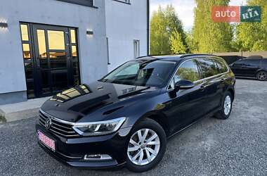 Універсал Volkswagen Passat 2019 в Маневичах