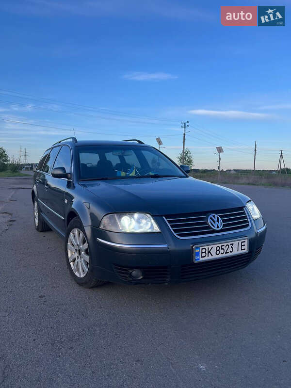 Универсал Volkswagen Passat 2003 в 