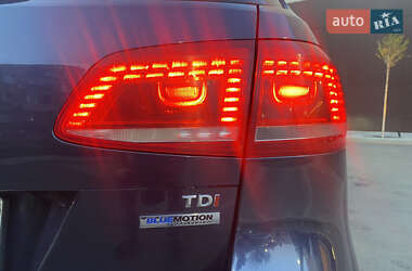 Универсал Volkswagen Passat 2012 в 