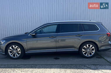 Универсал Volkswagen Passat 2016 в Мукачево