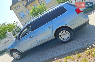 Універсал Volkswagen Passat 2008 в Чернівцях