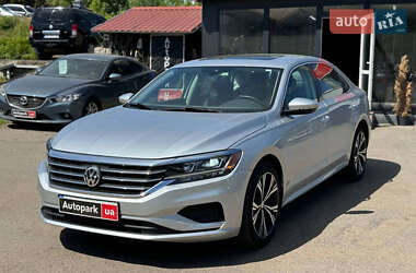 Седан Volkswagen Passat 2021 в Вінниці