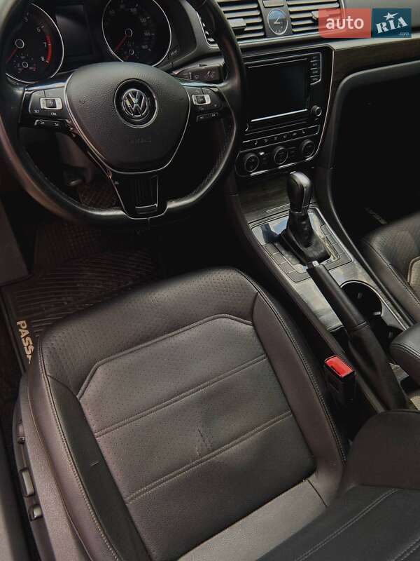 Седан Volkswagen Passat 2016 в Подольске