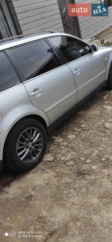 Універсал Volkswagen Passat 2002 в Івано-Франківську