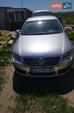 Седан Volkswagen Passat 2008 в Кропивницькому