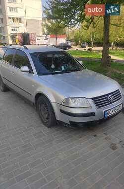 Універсал Volkswagen Passat 2002 в Львові