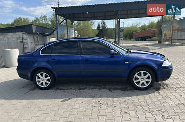 Седан Volkswagen Passat 2003 в 