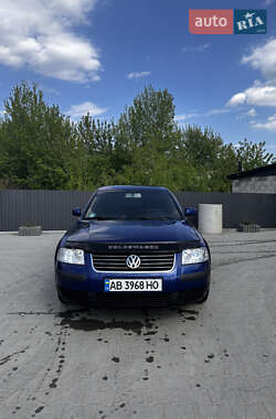 Седан Volkswagen Passat 2003 в 