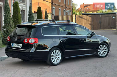 Універсал Volkswagen Passat 2009 в 