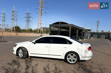 Седан Volkswagen Passat 2013 в 