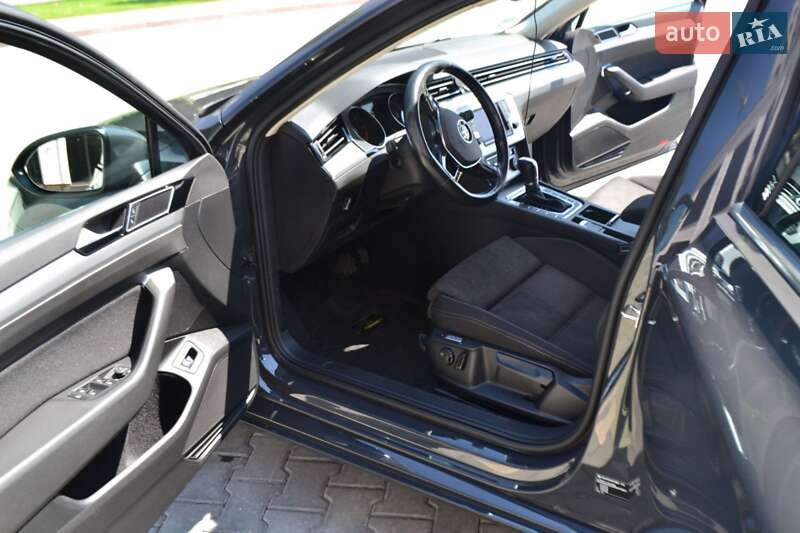 Универсал Volkswagen Passat 2015 в Хмельницком фото 25 Универсал Volkswagen Passat 2015 в Хмельницком