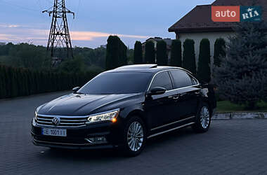 Седан Volkswagen Passat 2016 в Чернівцях
