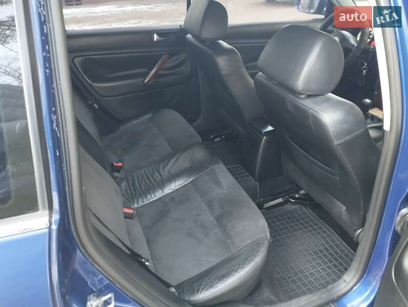 Универсал Volkswagen Passat 2002 в Житомире