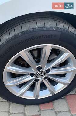 Универсал Volkswagen Passat 2016 в 