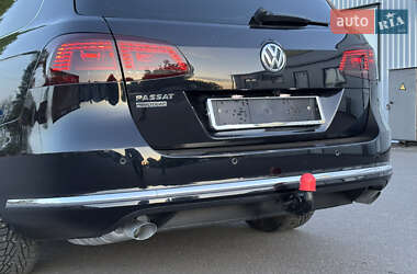 Универсал Volkswagen Passat 2012 в 