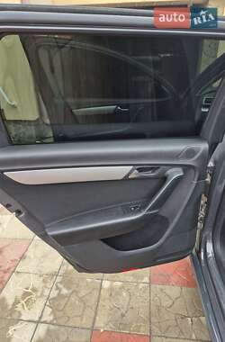 Універсал Volkswagen Passat 2011 в 