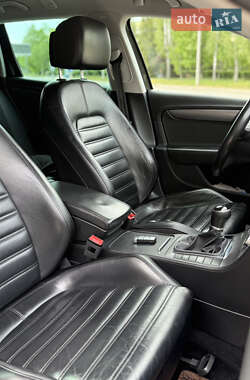 Универсал Volkswagen Passat 2012 в 