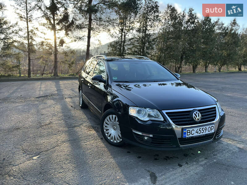 Универсал Volkswagen Passat 2010 в Львове