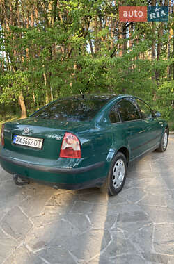 Седан Volkswagen Passat 2001 в 
