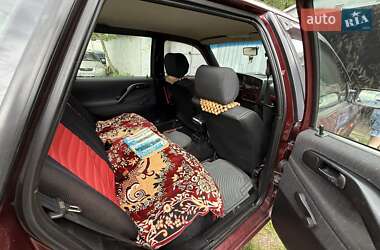 Седан Volkswagen Passat 1996 в 