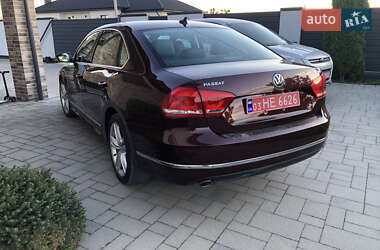 Седан Volkswagen Passat 2013 в 