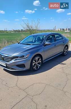 Седан Volkswagen Passat 2021 в Кропивницькому