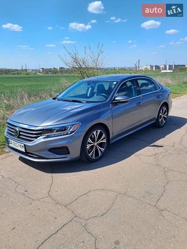 Седан Volkswagen Passat 2021 в 