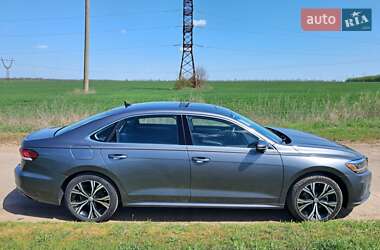 Седан Volkswagen Passat 2021 в 