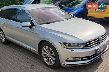 Універсал Volkswagen Passat 2018 в Києві