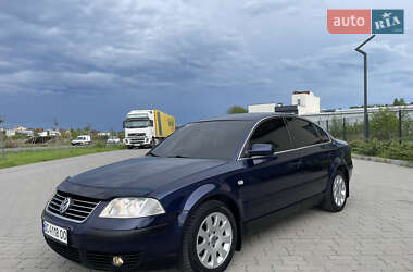 Седан Volkswagen Passat 2002 в Львові