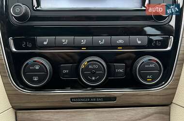 Седан Volkswagen Passat 2016 в 