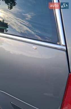 Універсал Volkswagen Passat 2003 в 